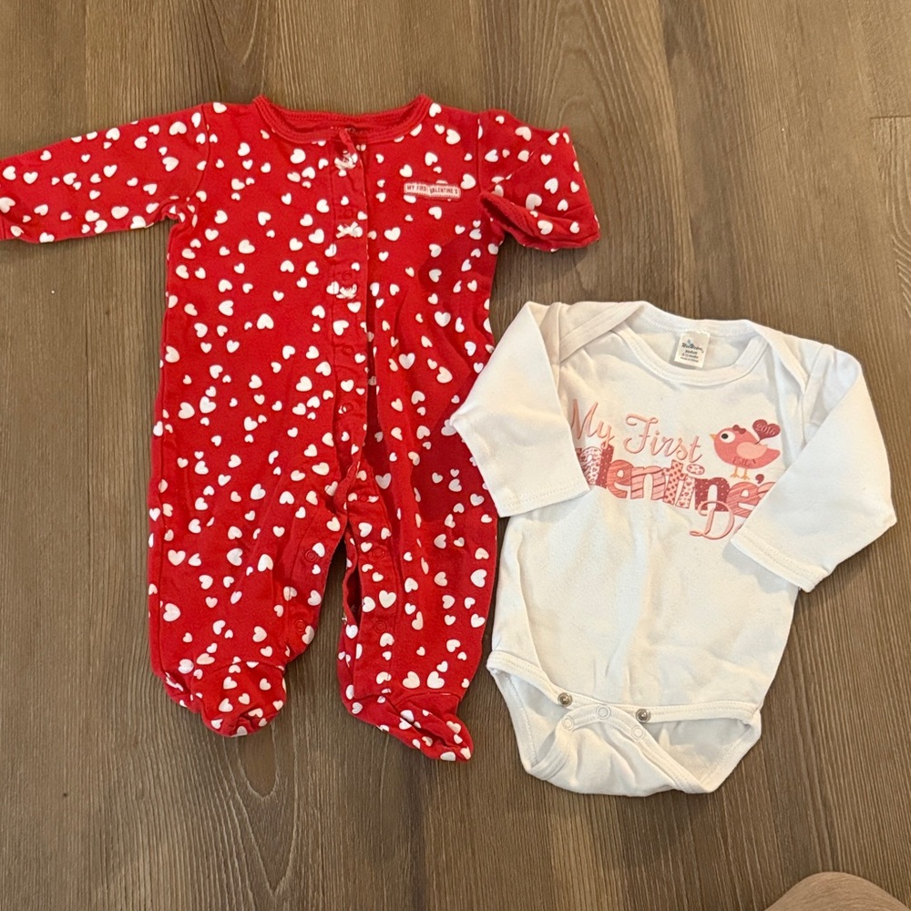 FREE WITH PURCHASE baby girl valentines bundle 6-12 months